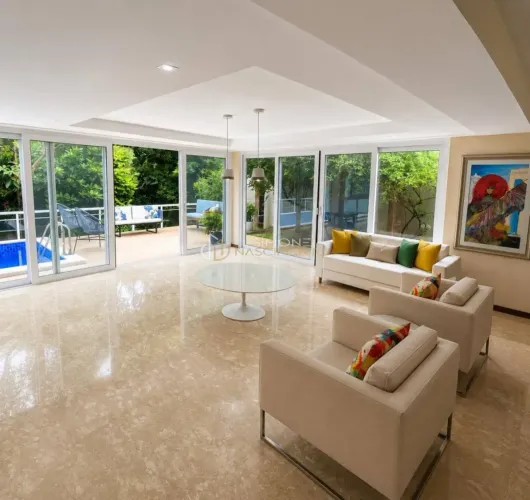 Lindíssima Casa Condomínio em Alphaville I, 5 Quartos, 4 Suítes, 400 m², nascente, varanda