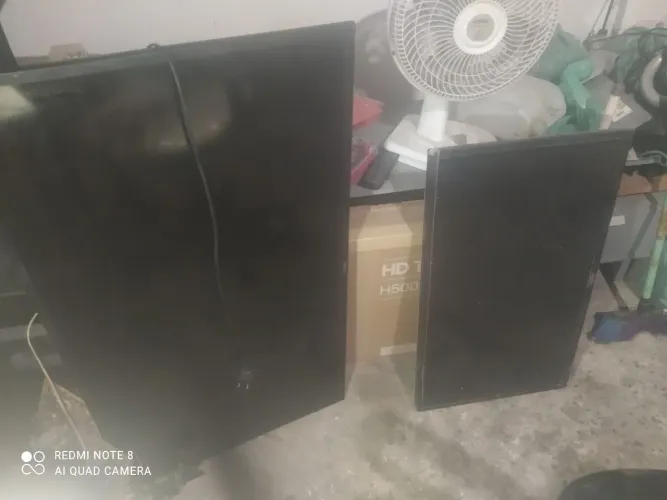 3 tvs quebradas so 90rs