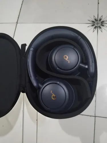ANKER SOUNDCORE Q30