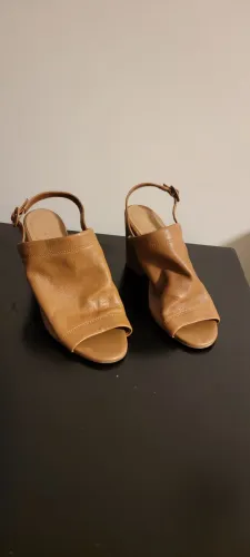 Sapato arezzo couro 37
