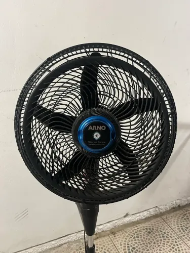 Ventilador de coluna arno