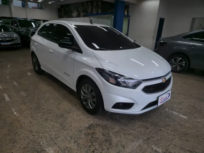 Chevrolet Onix Hatch Advantage 1.4 8V Flex Aut. 4P 2019