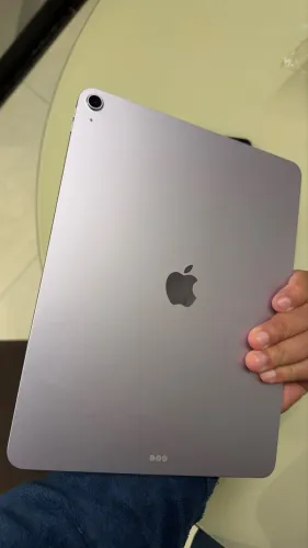 Vendo iPad Air 13-inch m3