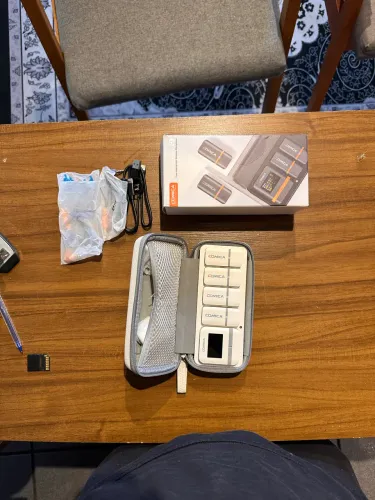 KIT MICROFONES SEM FIO CÔMICA VIMO Q (4 CANAIS)podcast