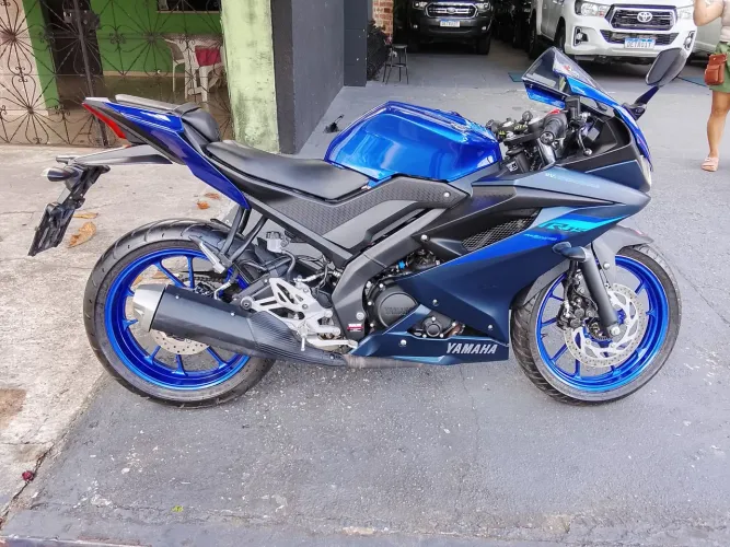 R15 2025 $23.990 único dono