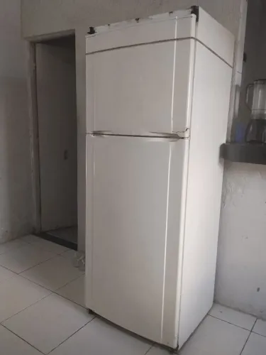 VENDO GELADEIRA