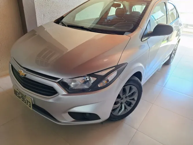 Chevrolet Onix Hatch Advantage 1.4 8V Flex Aut. 4P 2019