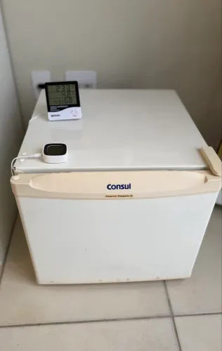Frigobar cônsul 50L