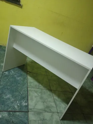 Mesa em MDF Branca