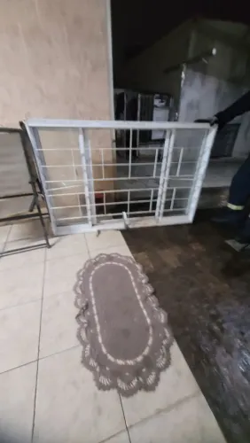 Vendo 6 Janelas