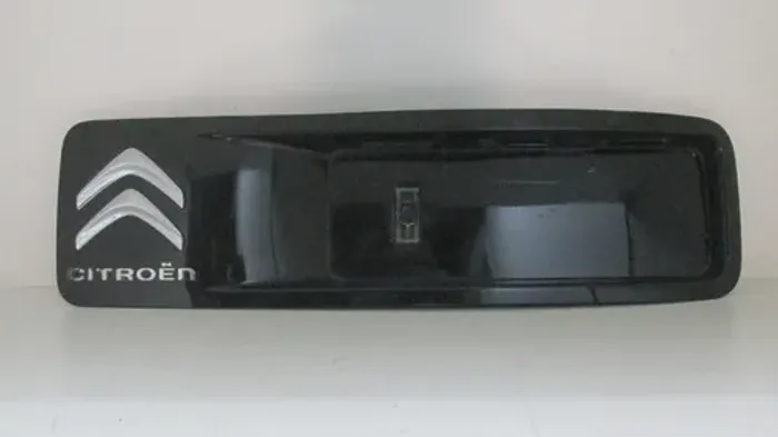 Aplique Tampa Traseira Citroen C3 Picasso R20070176