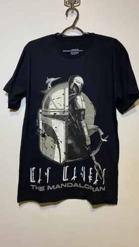 Camiseta Star Wars the mandalorian preta