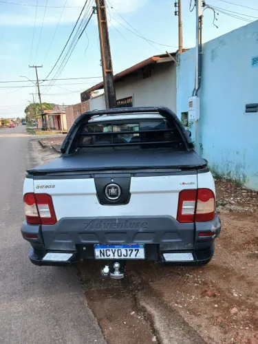 Fiat Strada Adventure1.8/ 1.8 Locker Flex CD 2012