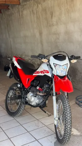 Bros 2019