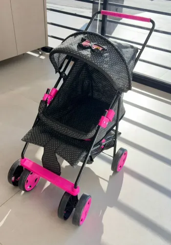 Carrinho de Boneca 