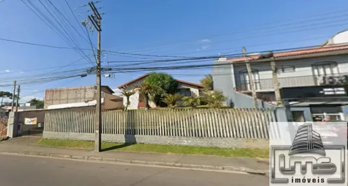Terrenoa a venda possui 731 metros quadrados com 19,80 de frente na Barreirinha - Curitiba