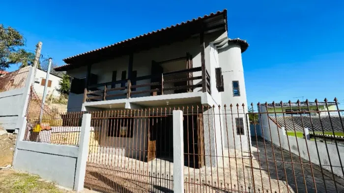 CASA GUAÍBA - EXCELENTE LOCALIZAÇÃO