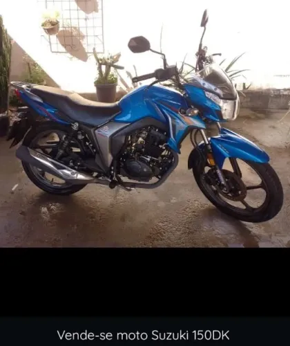 Moto Haouje DK 150cc azul com baú, abaixo da tabela FIPE