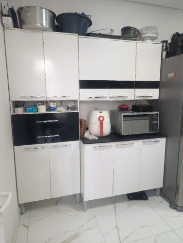 Armário de cozinha em bom estado 