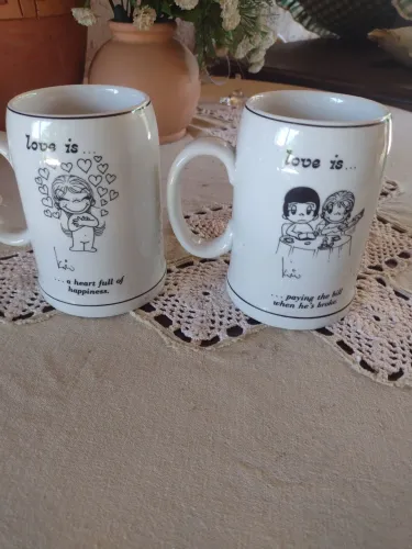 Kit caneca casais apaixonados . Lindos e vintage