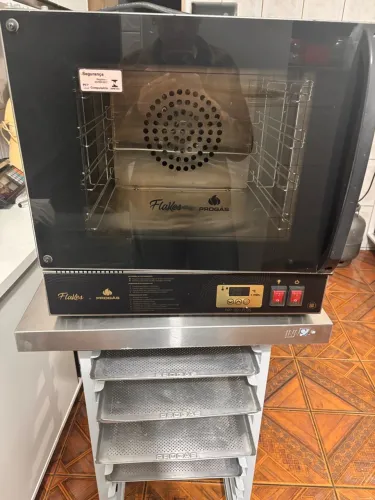Progás e Braesi e Flakes - Forno Turbo Elétrico PRP-004 plus Preto Flakes 127v 