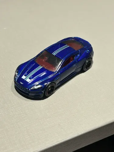 Hot wheels AstonMartins