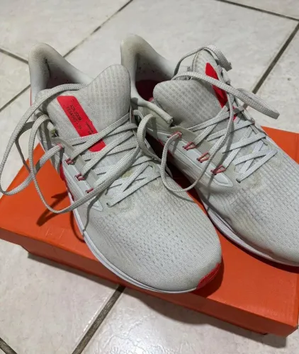 Tênis Nike Pegasus 39 - Tam: 43.