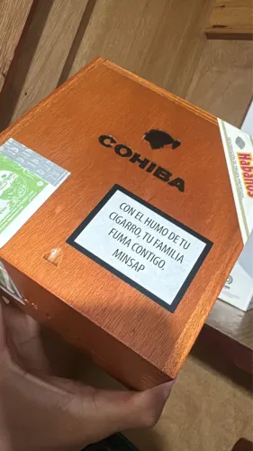 Caixa de Charutos Cubanos 25 Robustos - Madeira Original - Colecionador