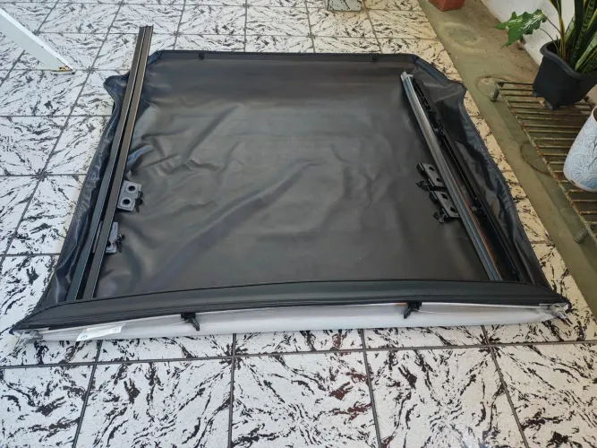 Vendo Capota marítima Mopar original Rampege 2026<br>Picape Rampege 2026<br>Valor 300,00
