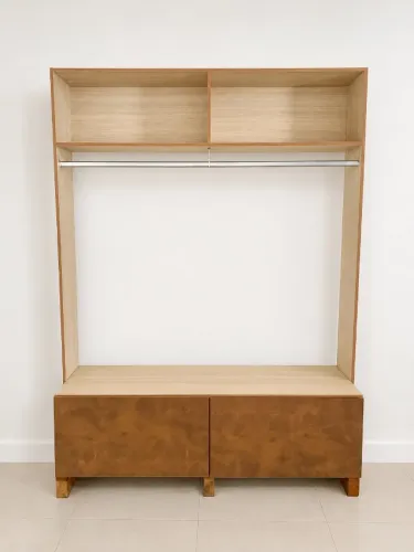 Guarda roupa estilo arara