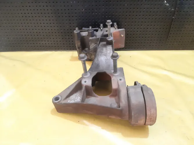 Suporte Alternador Ford Ranger Xl 2.5 8 Velas 2001 Gasolina
