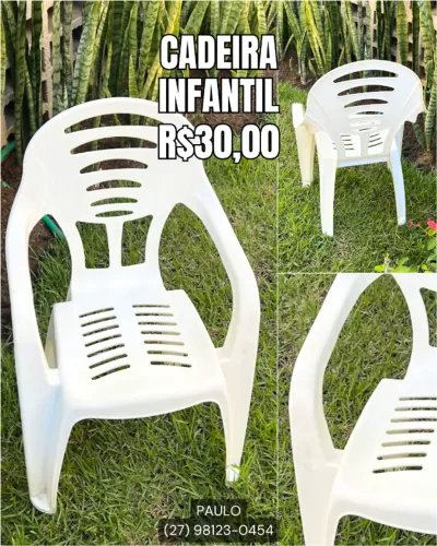 Cadeira Infantil Plástico Semi Nova