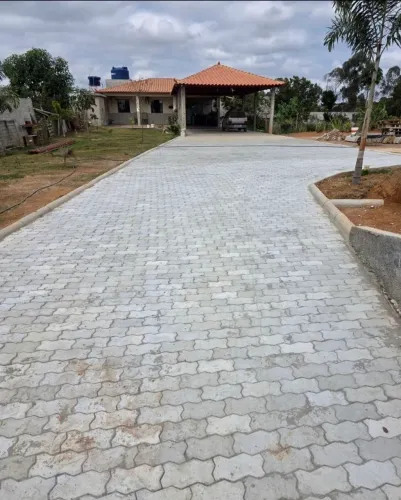 Bloquete para calçamento 