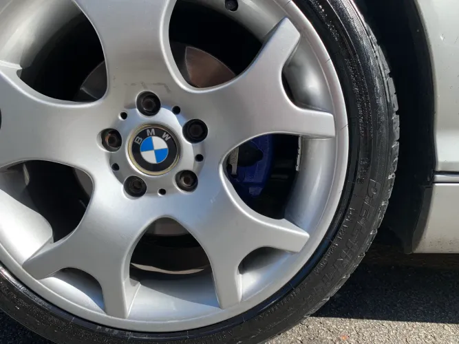 BMW 325I A 2002
