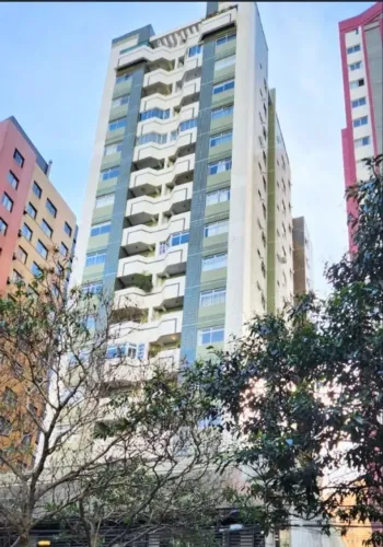 Apartamento para Locação em Curitiba, Centro, 1 dormitório, 1 banheiro