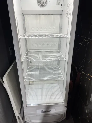 Freezer Vertical Gelopar Expositor Branco