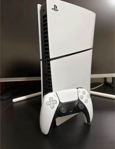 PS5 Slim mídia digital
