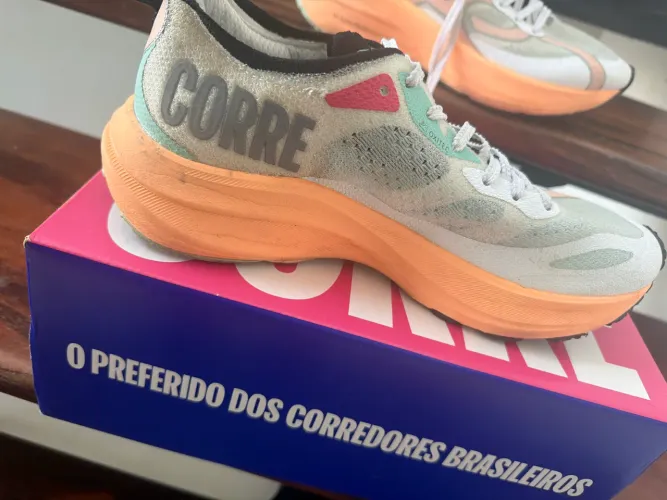 Tênis Corre 4