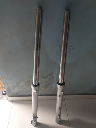 Bengalas de XRE 300 zera 