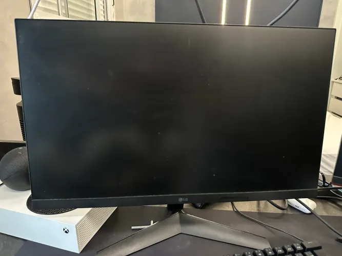 MONITOR GAMER LG ULTRAGEAR 24 FULL HD 144HZ 1MS IPS HDMI E DISPLAYPORT