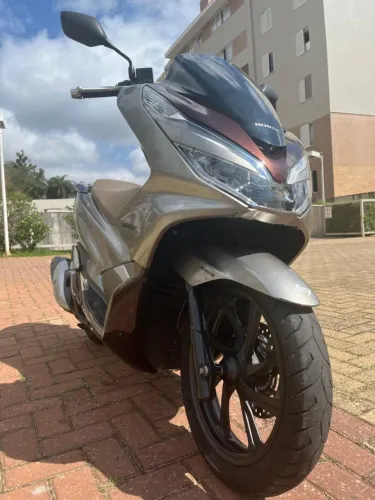 Moto honda PCX 150 DLX