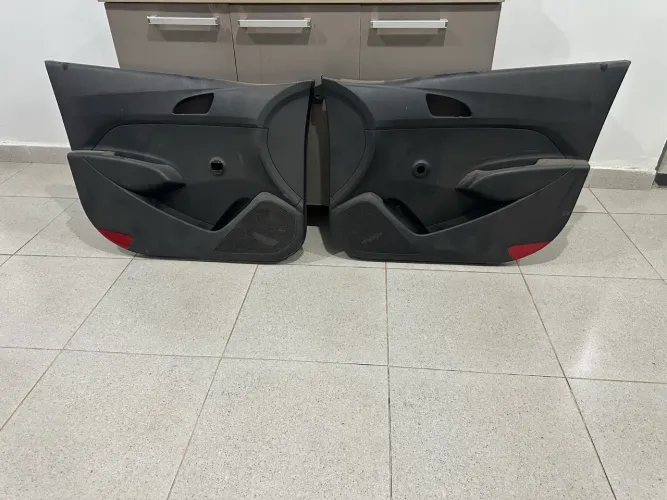 Forro de porta HB20 hatch manual