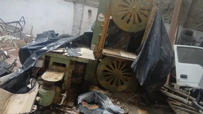 *Serra fita volante de 80 mazutti *