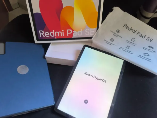 Tablet Xiaomi Redmi Pad Se 11" 256GB e 8GB de memória RAM Graphite Gray Cinza
