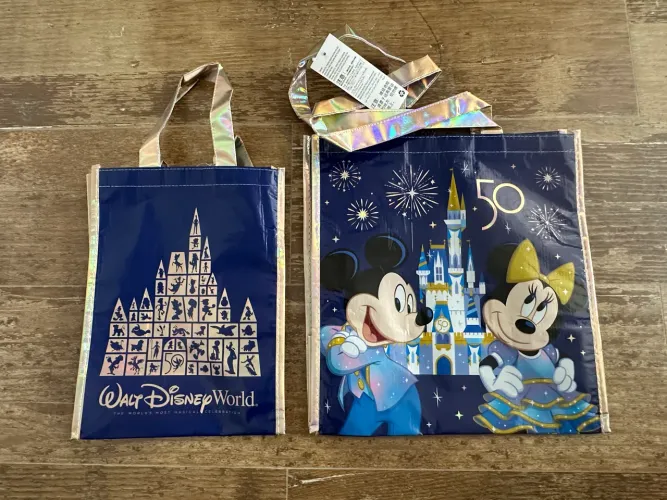 Sacolas reutilizáveis da Disney
