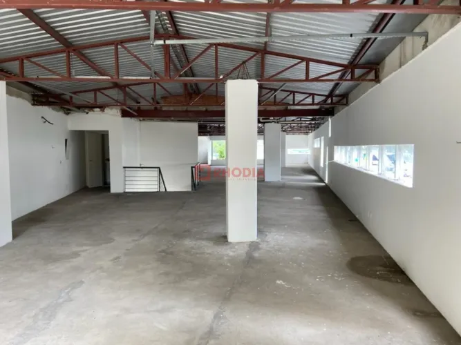 LOCAÇÃO LOJA COMERCIAL COM 2 PISOS NO IMIRIM SÃO PAULO, 18 VAGAS