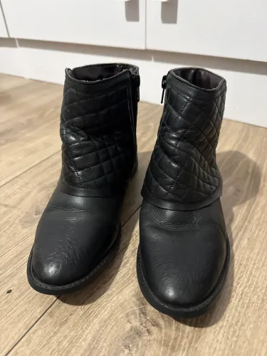 Bota cano curto