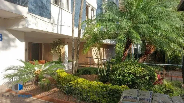 Apartamento a venda de 2 dormitórios na Rua Santa Cecilia Porto Alegre