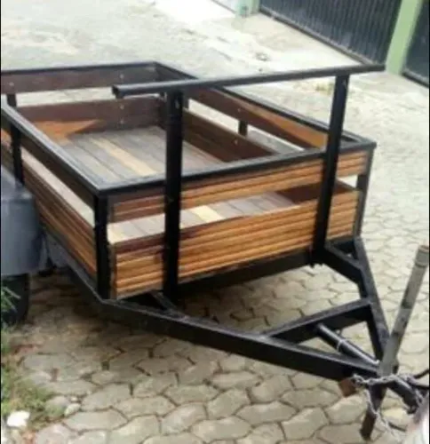 Alugo reboque