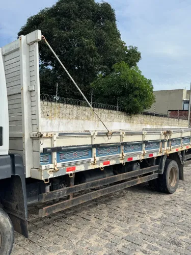 Carroceria 6,20 metros  Ford cargo 